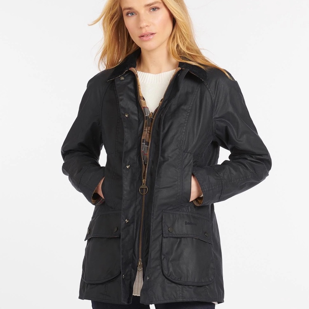 Barbour Beadnell Waxed Jacket